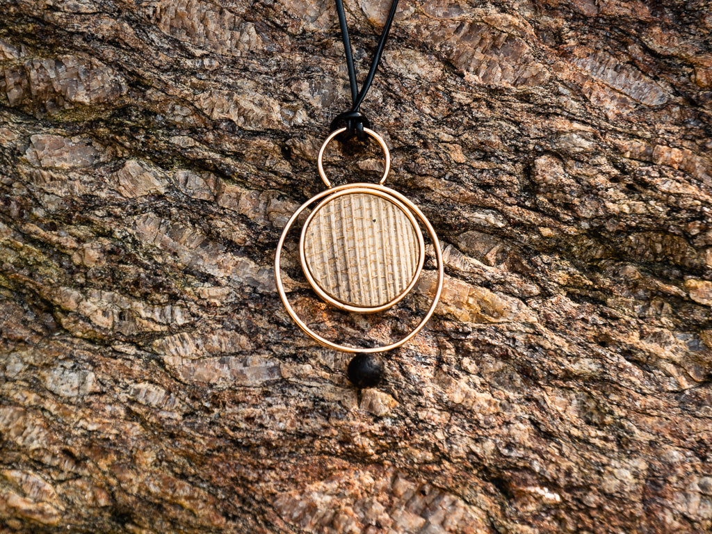 Bubble, essential oil diffuser pendant
