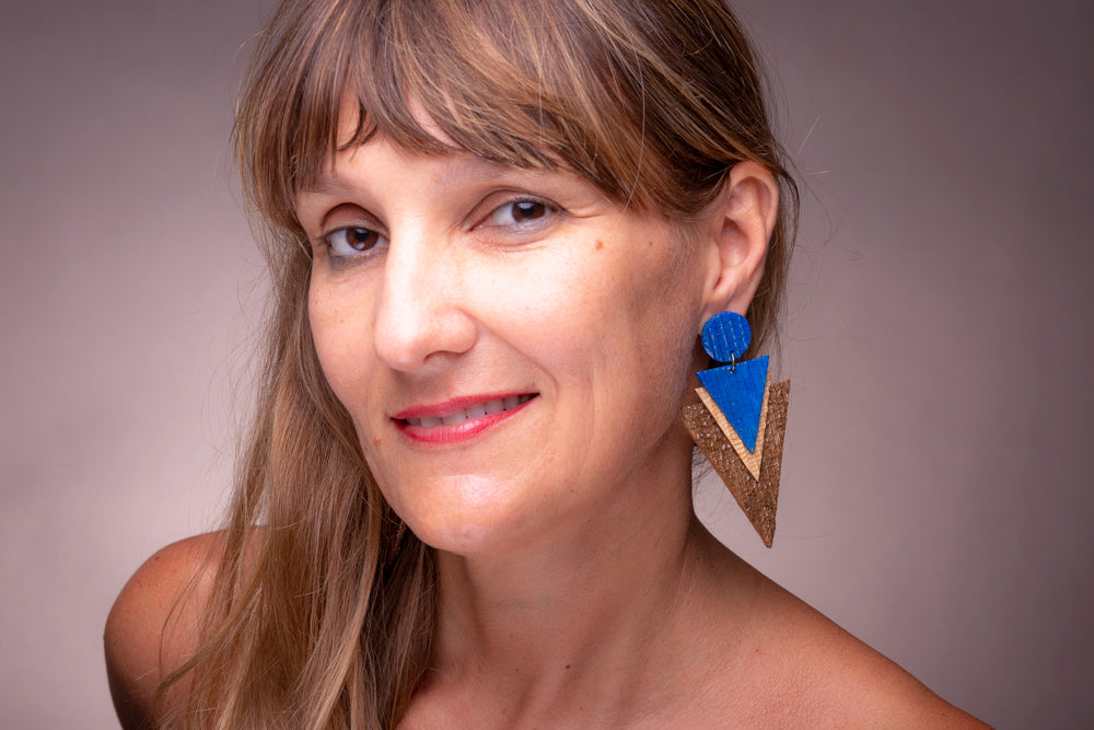 Triangulo, brincos sustentaveis de bananeira