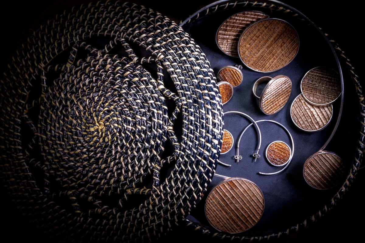 Bubbles, Anel de Fibra de Banana e Prata — Joia Sustentável