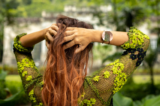 Afrodite, banana fibre and copper bracelet