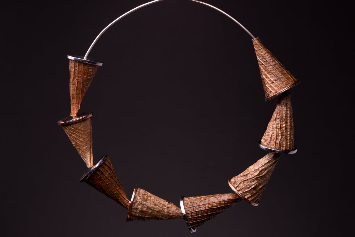 Cones , colar de bananeira e prata 925 % banhado em ouro rosa e branco - joias sustentaveis