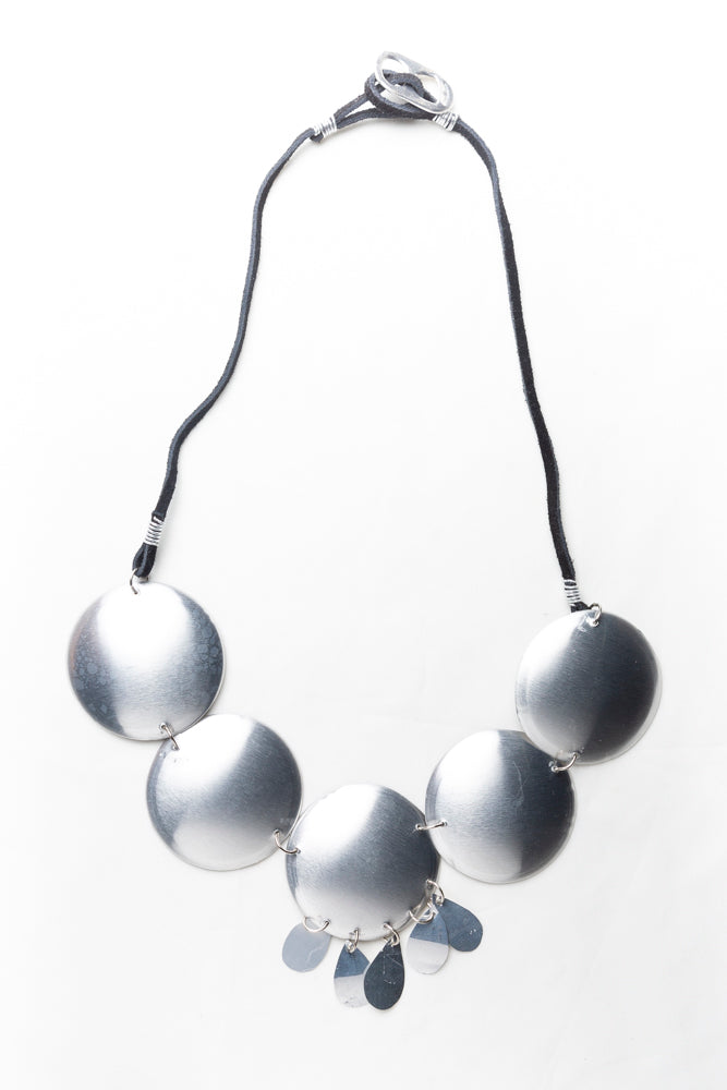 Ciganita, colar de lata reciclada