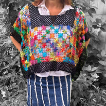 Garden bliss, embroidery filé poncho