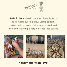 Sandy, bobbin lace dress