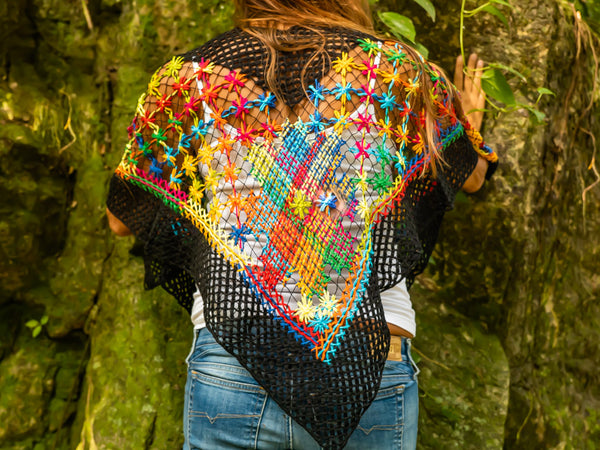 Garden bliss, embroidery filé poncho