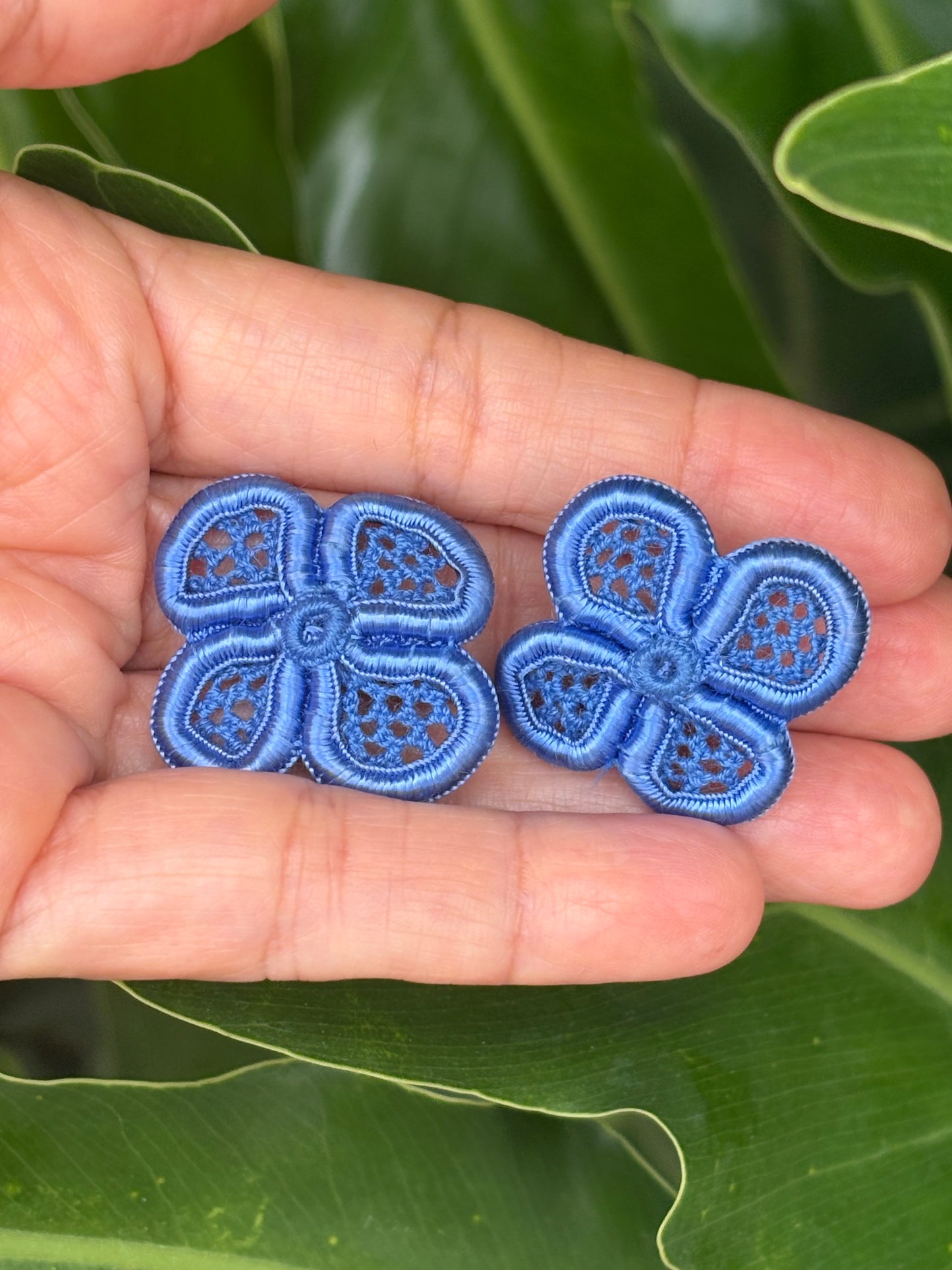 Primula, Irish lace earrings 