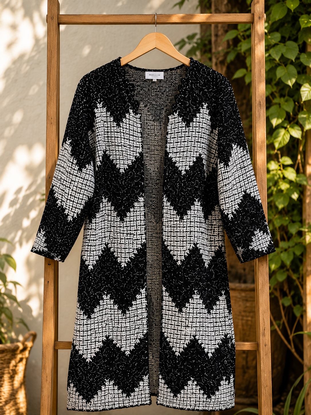 Zig zag, embroidery fillet coat 