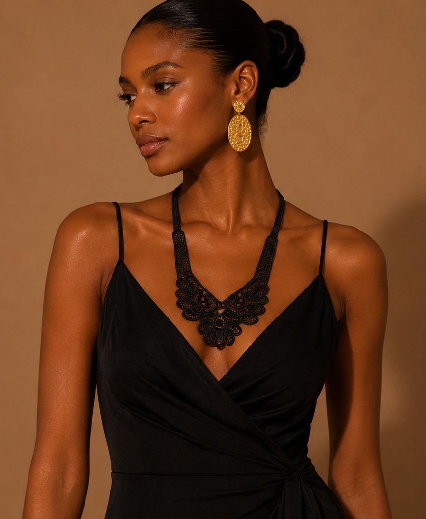 Baroque, Irish lace necklace 