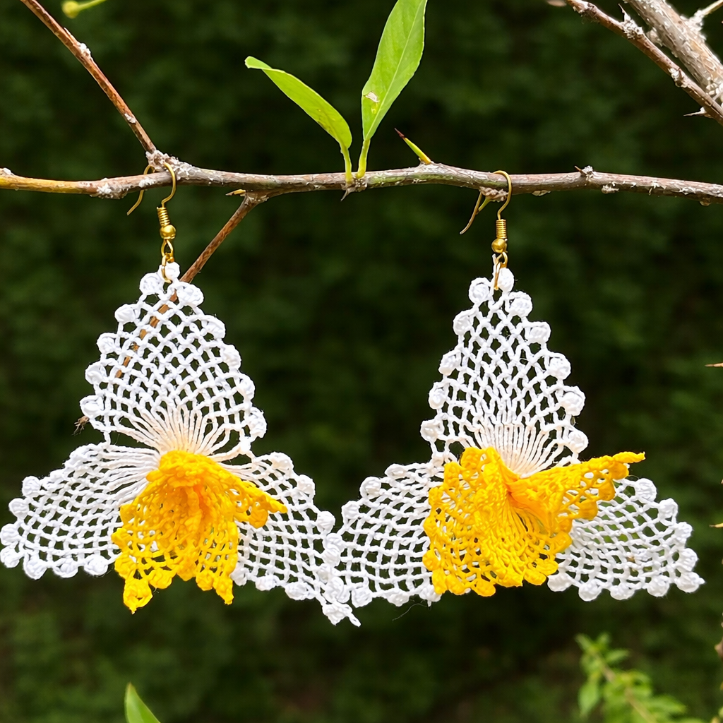 Dalia, Irish lace earrings
