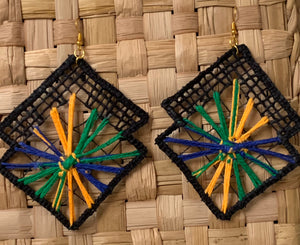 Magic colors, embroidery filé earrings