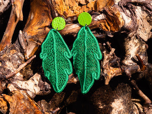 Emerald leaves, Irish lace earrings