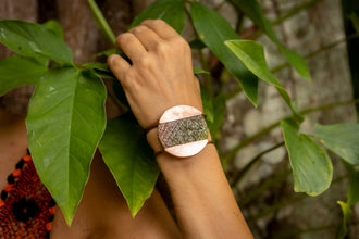 Afrodite, banana fibre and copper bracelet