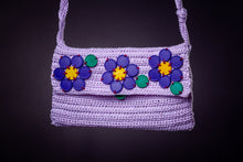 Carregar imagem no visualizador da galeria, Upcycled, crochet bag