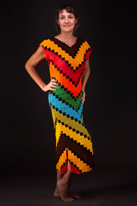 Arco-iris, Vestido de Bordado Filet feito à Mão