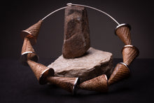 Carregar imagem no visualizador da galeria, Cones necklace, silver and rose golden plated line