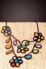 Carregar imagem no visualizador da galeria, Spring garden, lace necklace