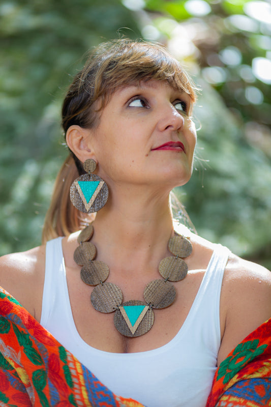 Disco, brincos sustentaveis de bananeira