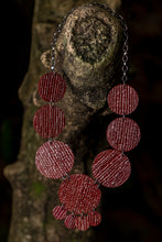 sustainable necklace with recycled materials and banana fibre